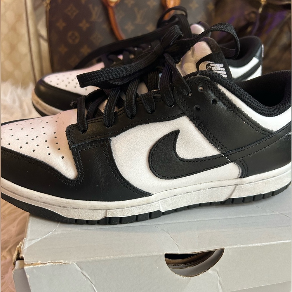 Nike Dunk Low